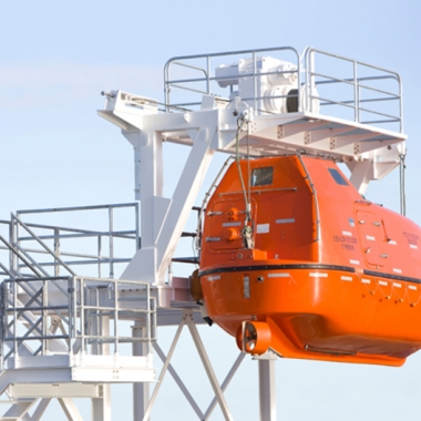 Davits &#038; Winches